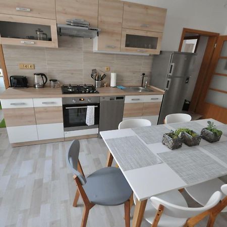 Jirina Appartments プラハ エクステリア 写真